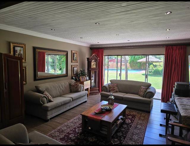 5 BEDROOM HOUSE FOR SALE IN SASOLBURG EXT 23